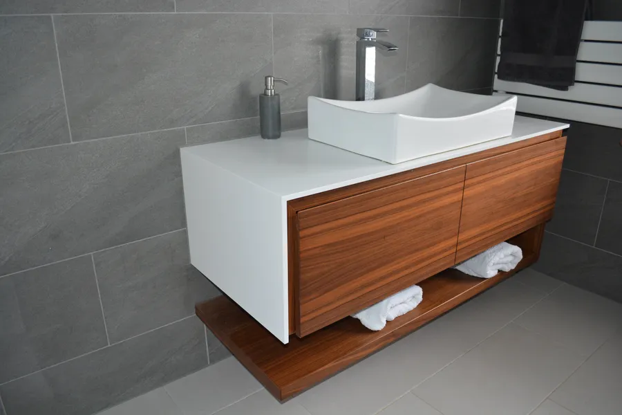 Bespoke vanity unit