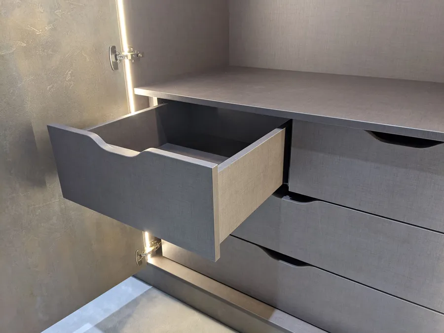 Walk-in wardrobe