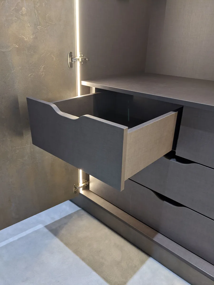 Walk-in wardrobe
