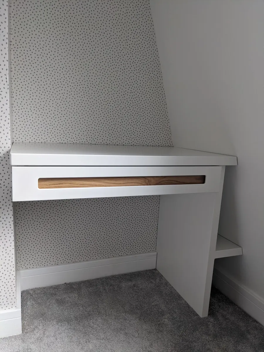 Sliding wardrobe
