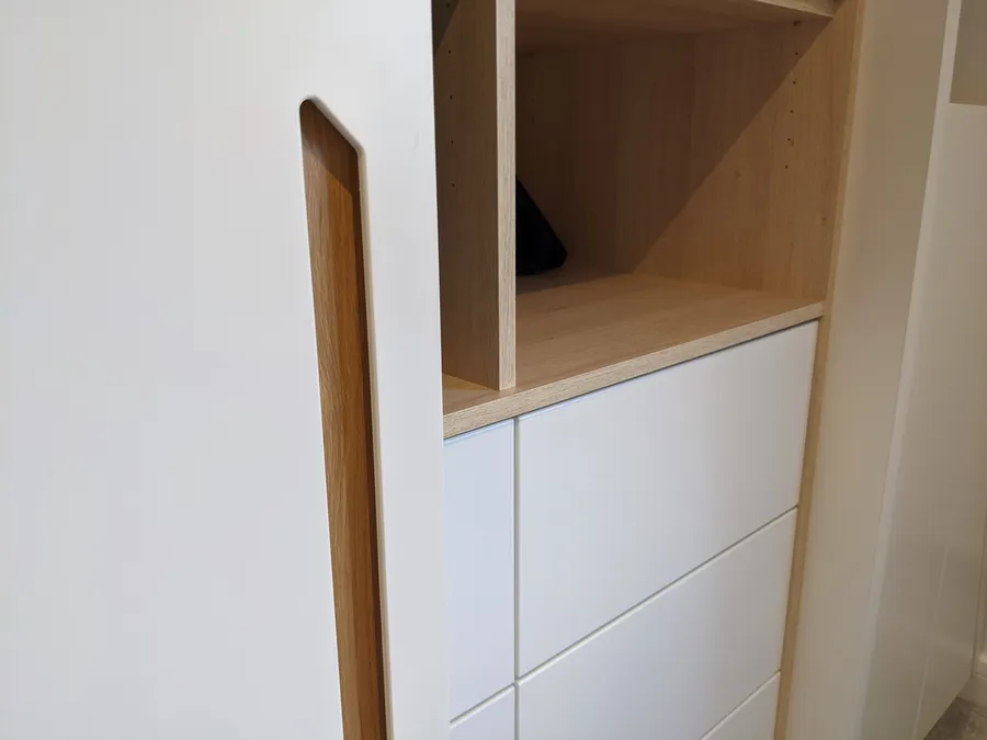 Sliding wardrobe