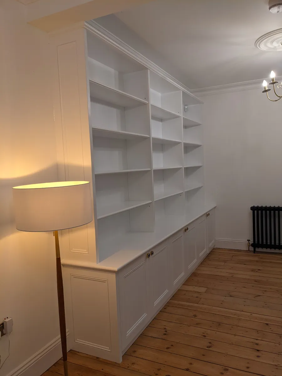 Alcove Bookcase