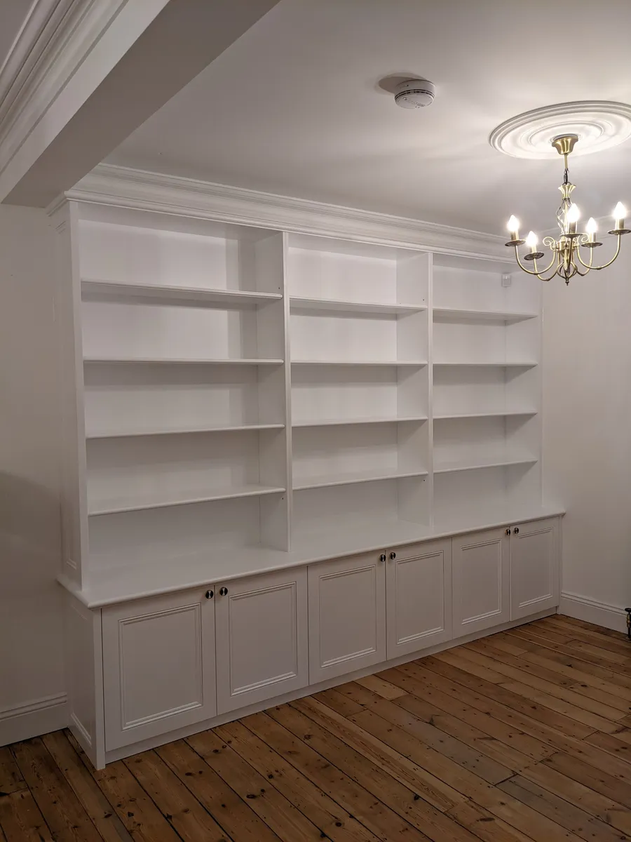 Alcove Bookcase