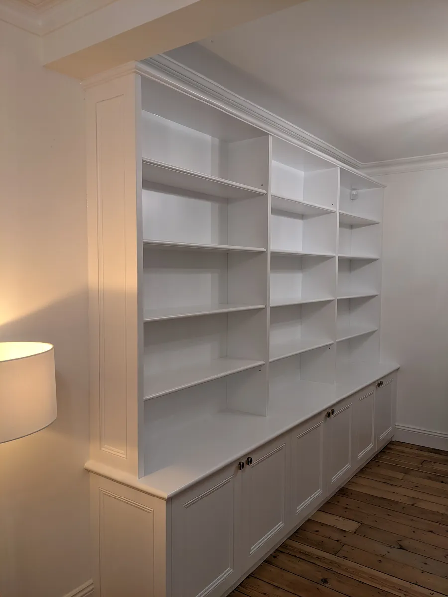 Alcove Bookcase