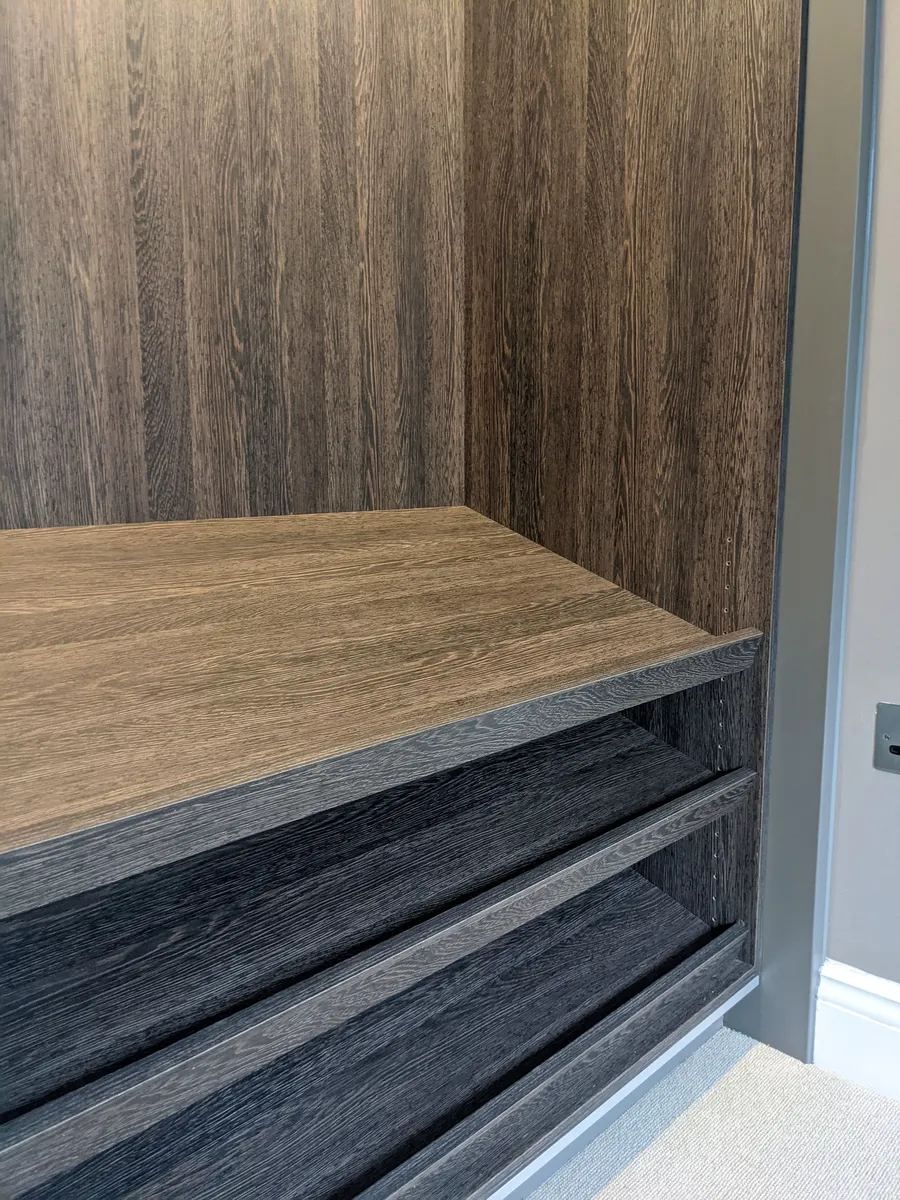 Sliding door wardrobe