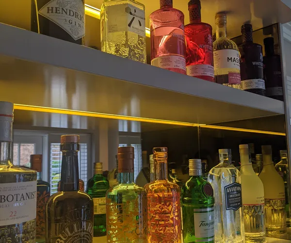 Drinks cabinet, Radlett
