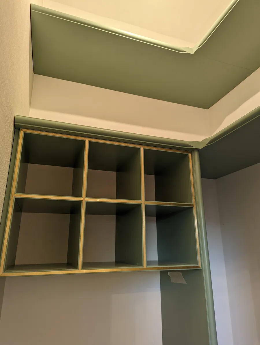 Walk-in wardrobe