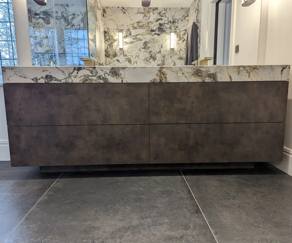 Bathroom cabinet, Totteridge