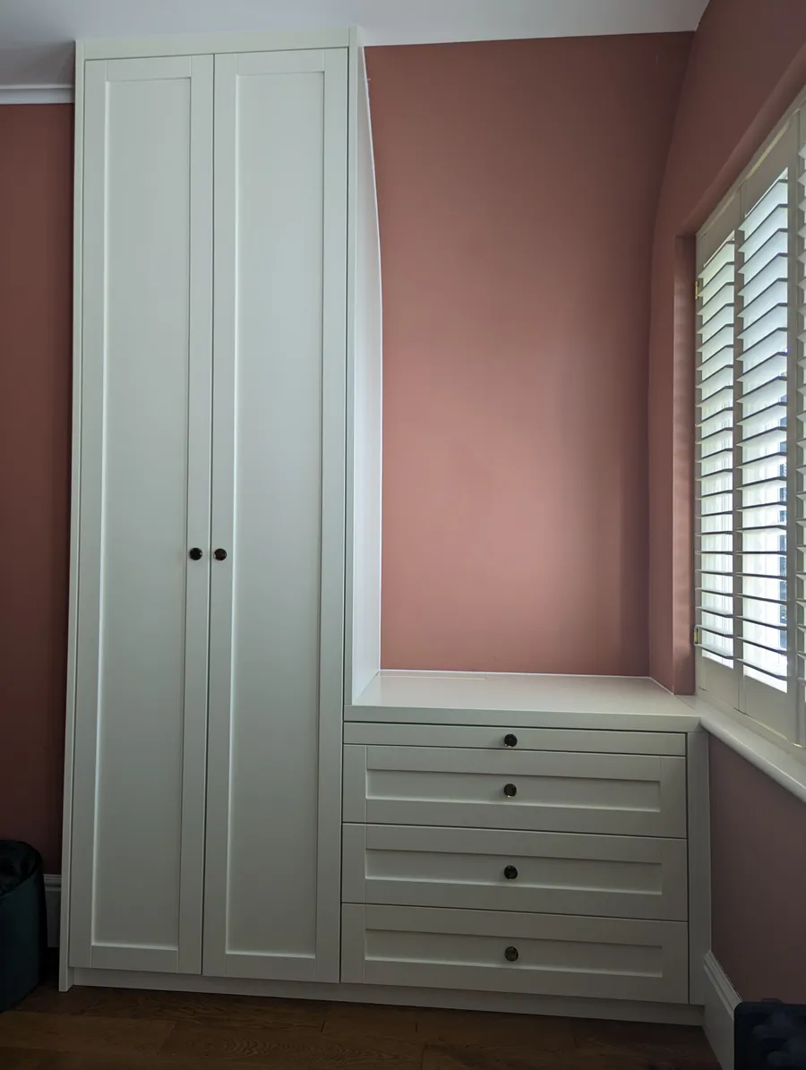 Alcove Wardrobe
