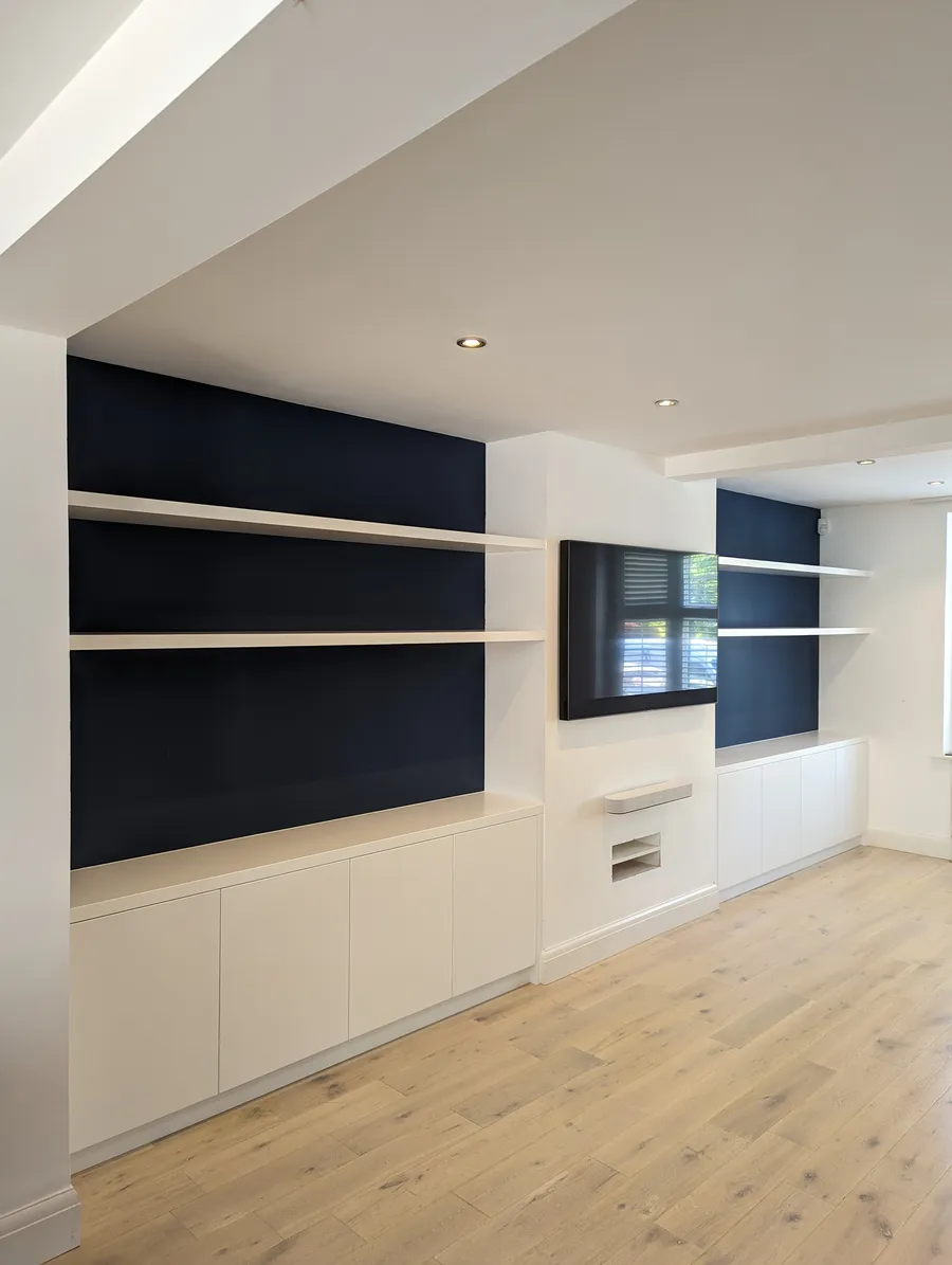 Alcove units & shelves