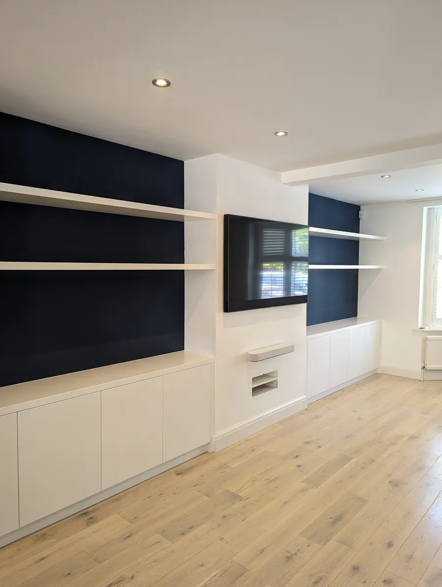 Alcove units & shelves
