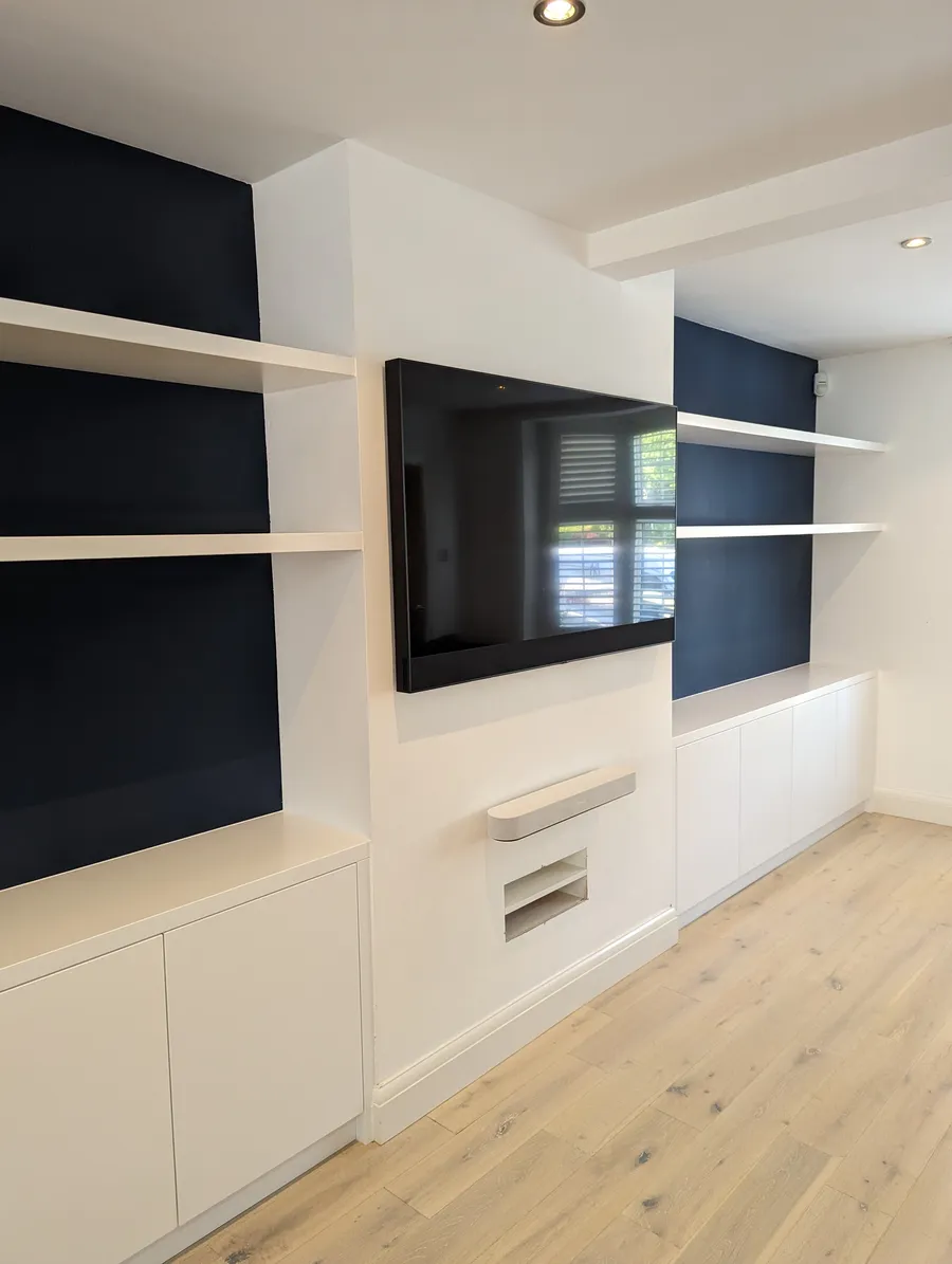 Alcove units & shelves