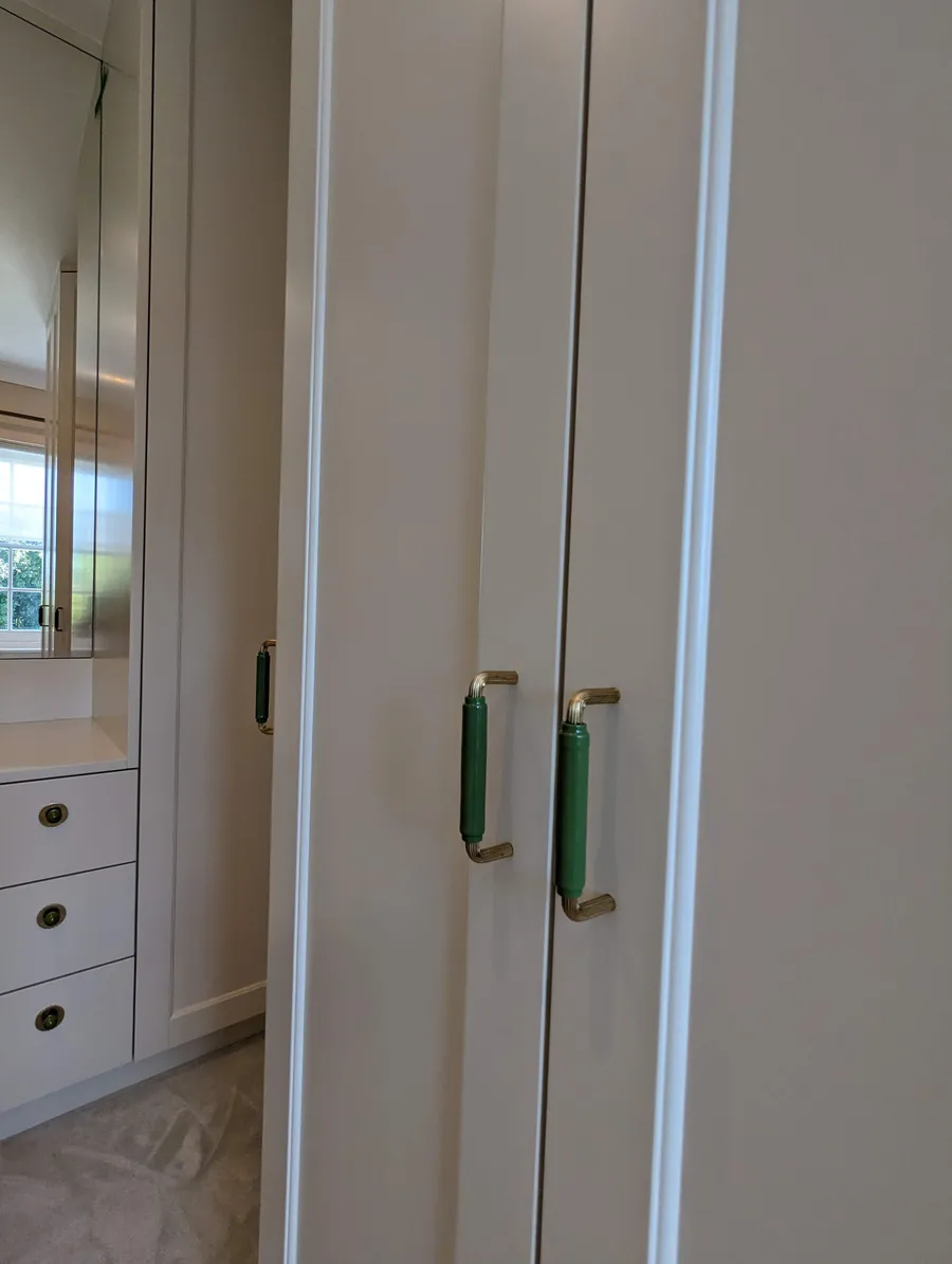 Walk-in wardrobe