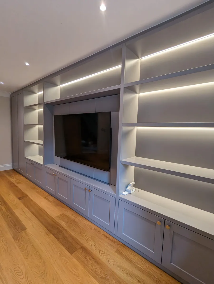 Media unit