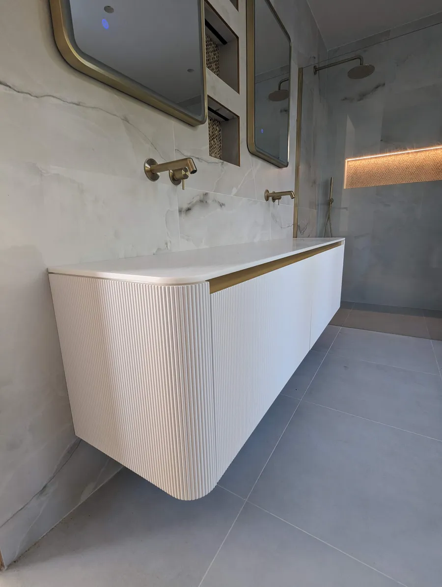 Bathroom unit