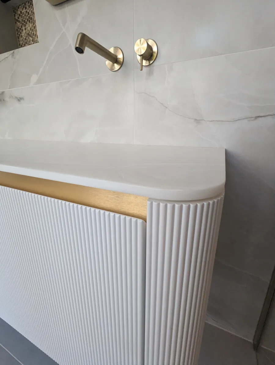 Bathroom unit