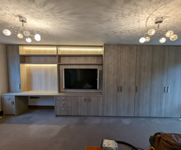 TV & storage unit, Radlett