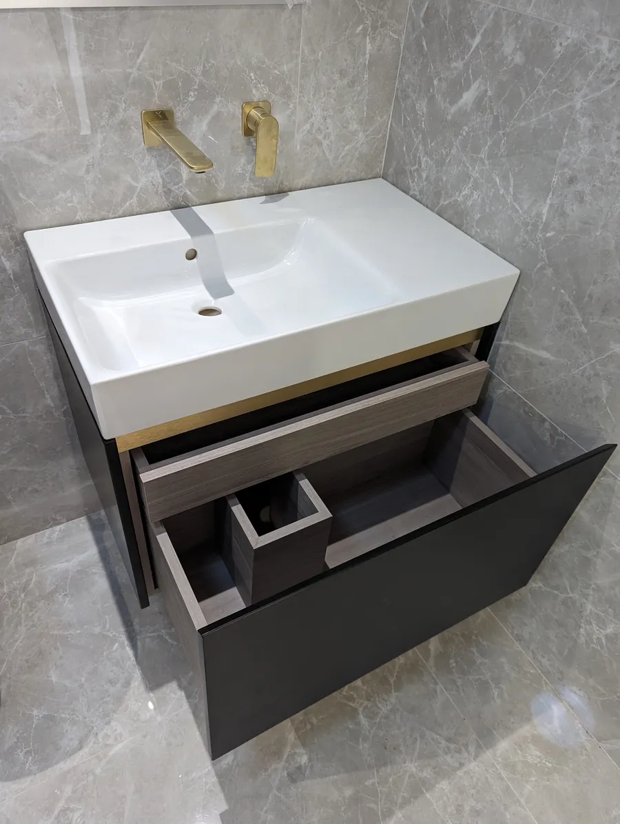 Bathroom unit