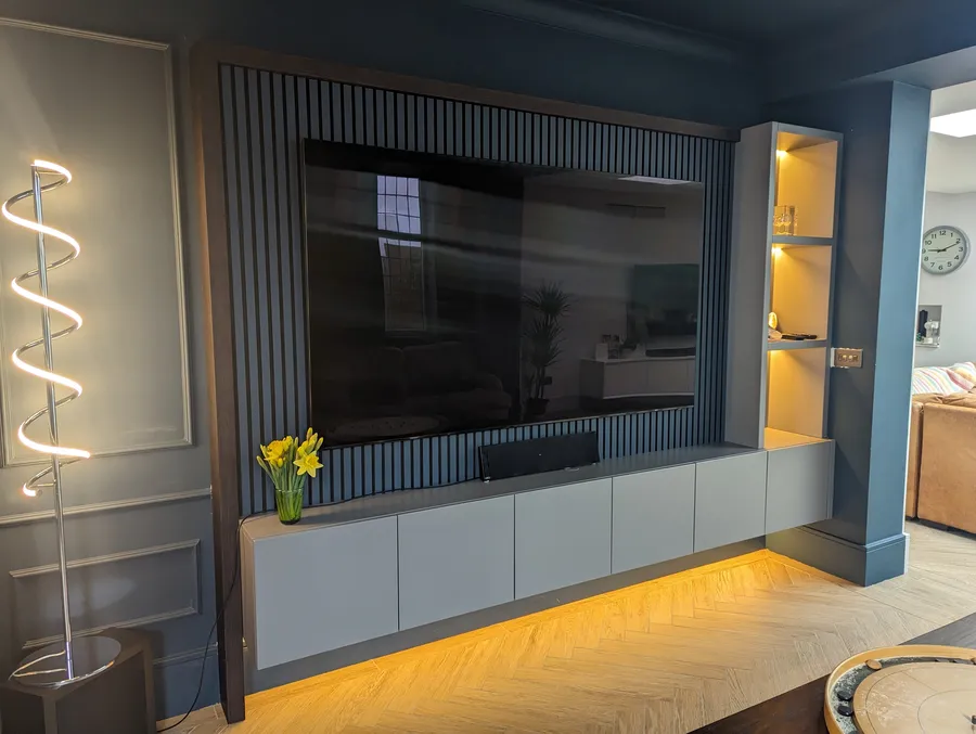 Media Unit