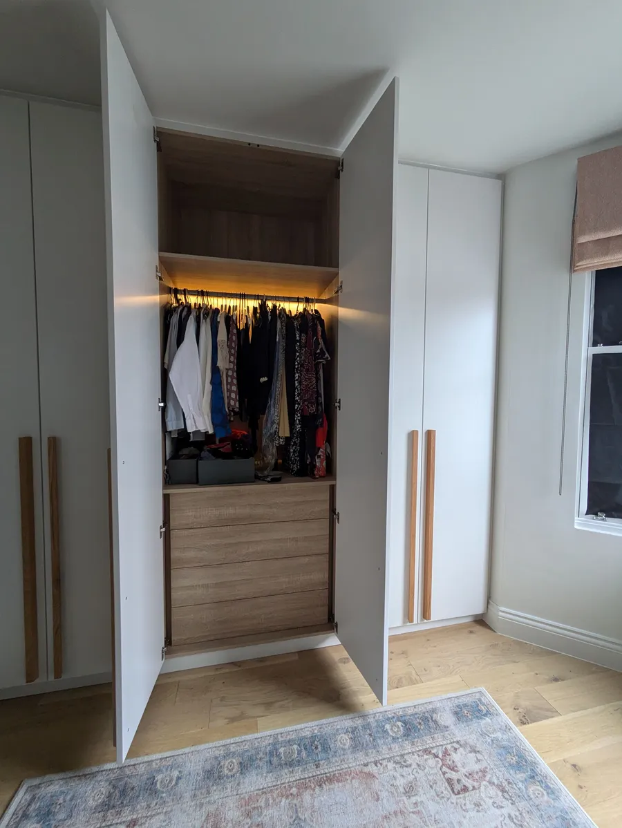 Bedroom wardrobe