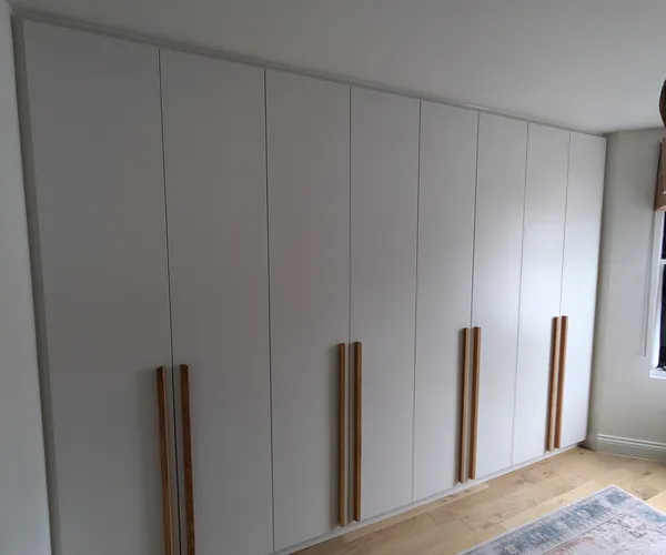 Bedroom wardrobe, Kilburn