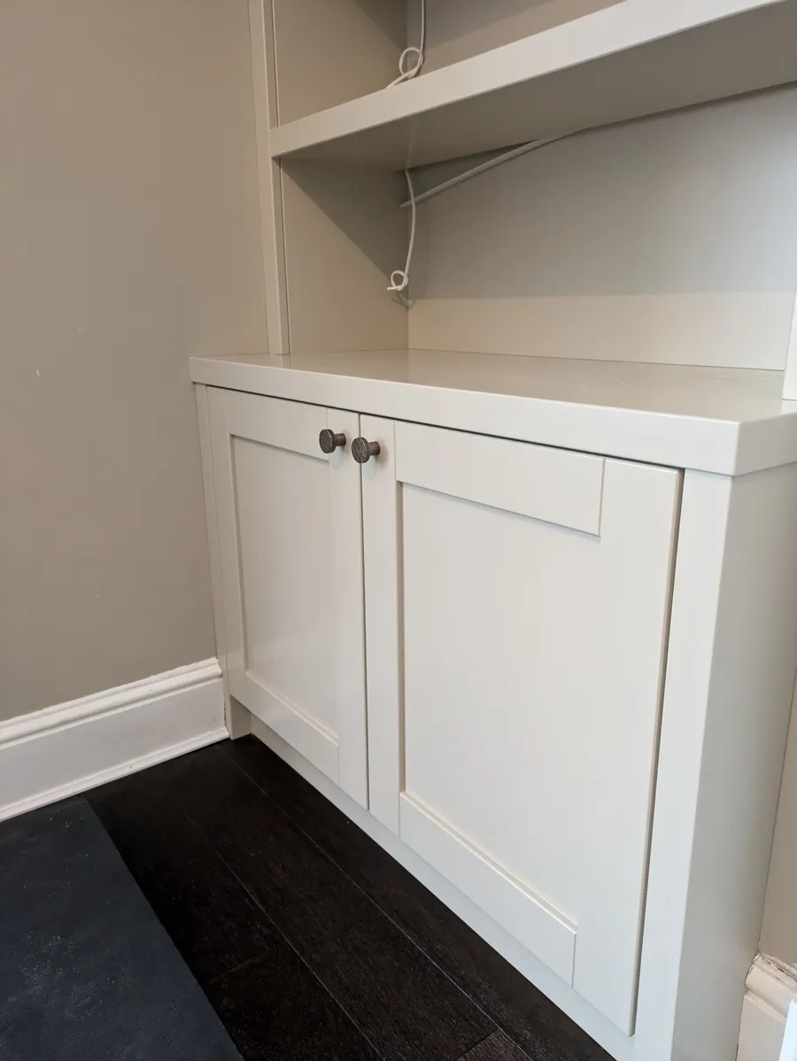 Alcove units