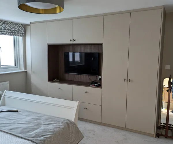 Bedroom wardrobe, Hemel Hempstead
