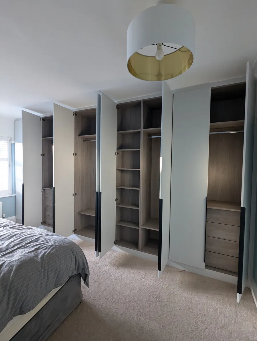 Bedroom wardrobe
