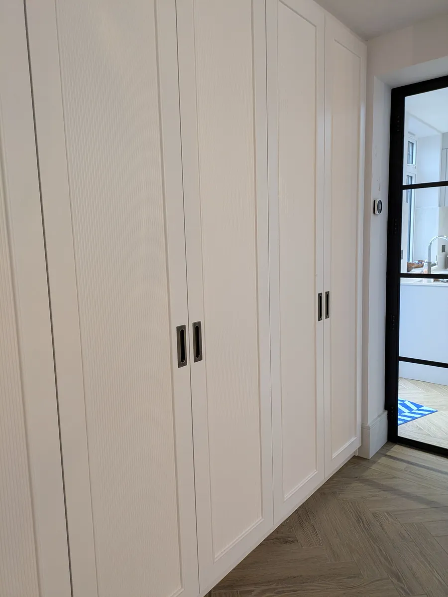 Kitchen pantry
