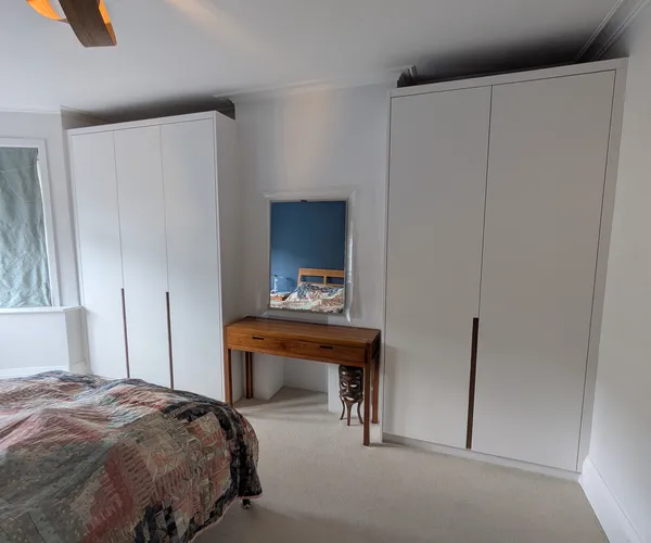 Alcove wardrobes, Barnet