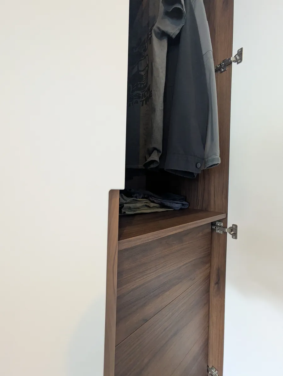 Alcove wardrobes