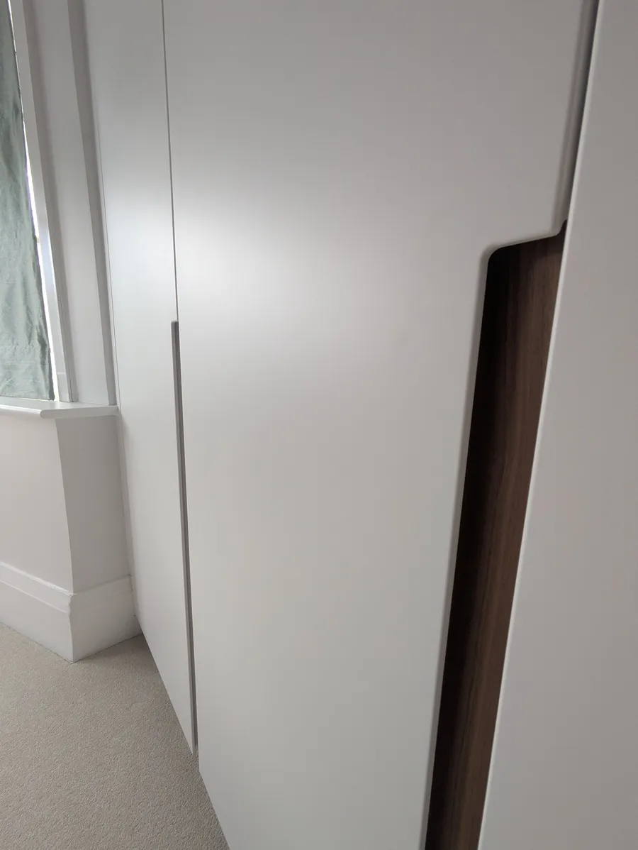Alcove wardrobes