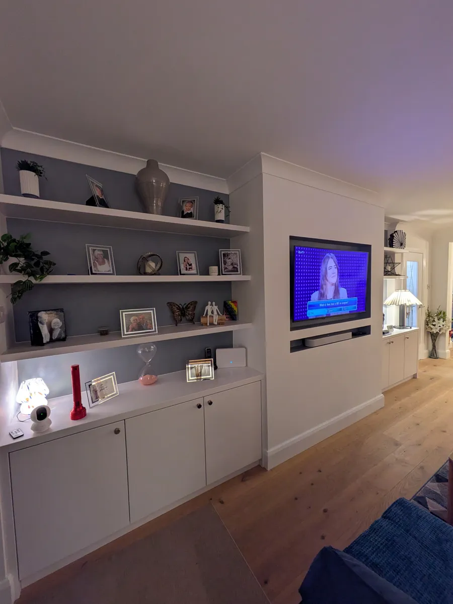 Alcove units