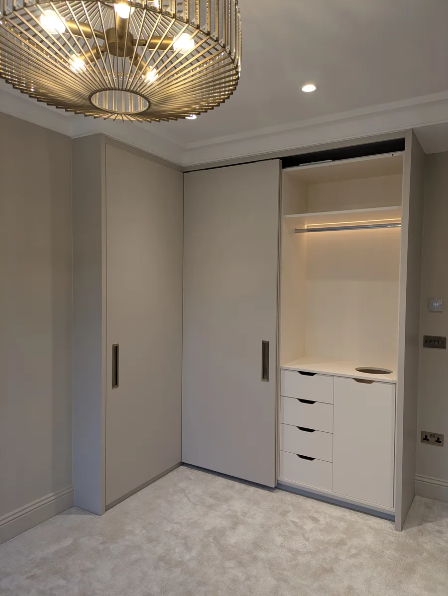 Sliding wardrobe