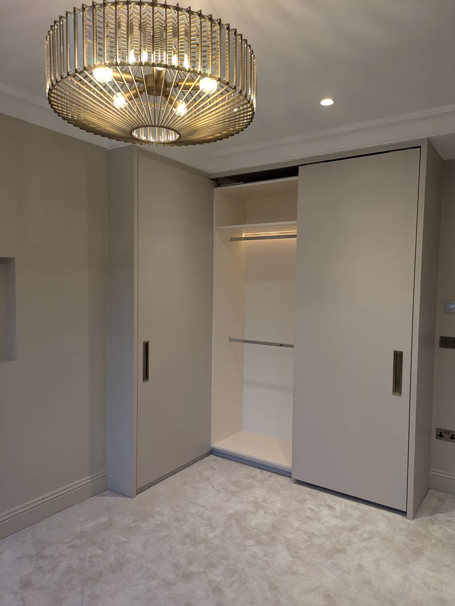 Sliding wardrobe